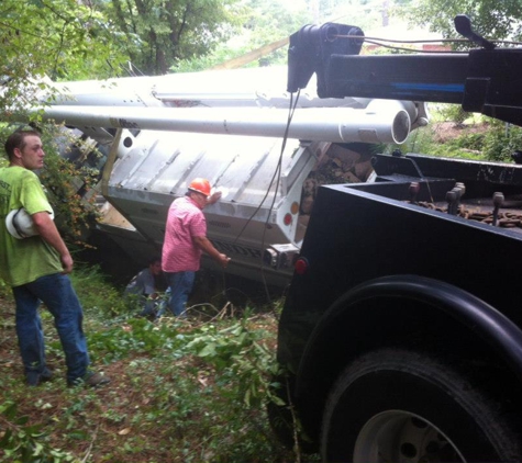 Campbells Wrecker Service & Body Shop Inc - Columbia, SC