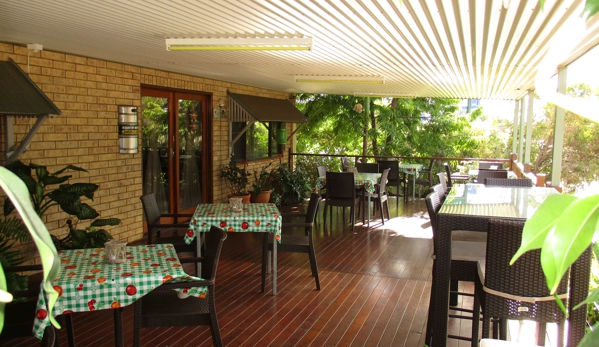Barcaldine Country Motor Inn - Barcaldine, QLD. Dining Room Verandah