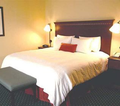 Hampton Inn & Suites Mansfield - Mansfield, TX