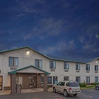 Delavan Inn & Suites