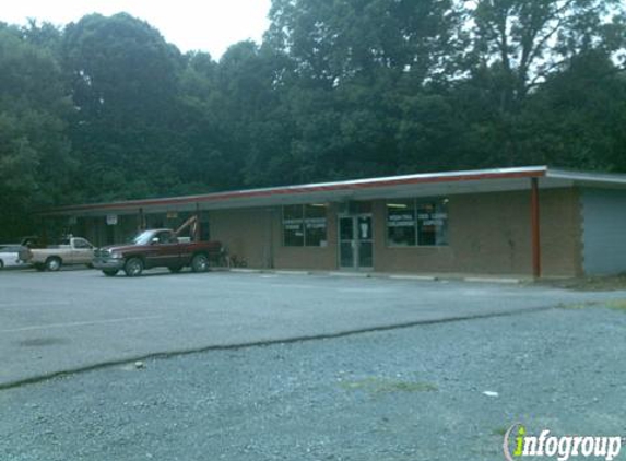 Indian Trail Laundromat - Indian Trail, NC