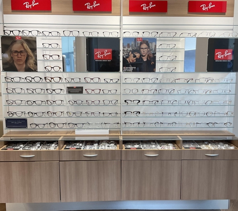 LENSCRAFTERS - Rochester, NY