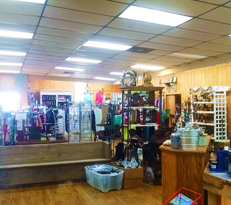 Ivey's Outdoor & Farm Supply - Albany, GA