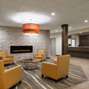 AmericInn by Wyndham Rochester Near Mayo Clinic - Hotels