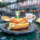 Cafe Beignet, Canal St. - Coffee Shops