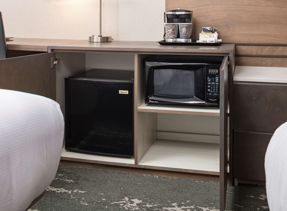 DoubleTree by Hilton Boston Logan Airport Chelsea - Chelsea, MA