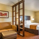 Comfort Suites - Motels
