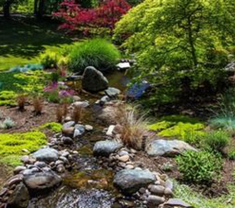 Willows Orchard Mansion - Central Point, OR