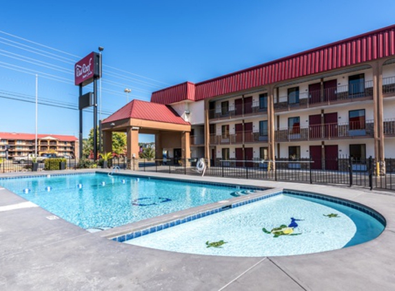 Red Roof Inn - Pigeon Forge, TN