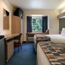 Microtel Inn & Suites by Wyndham Tomah - Hotels