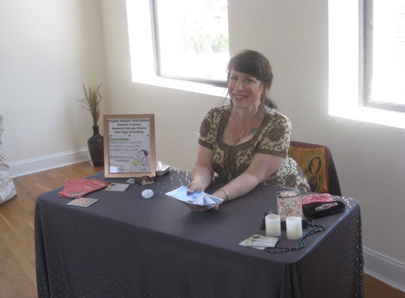 NJ Tarot NO FREE READINGS!!! - Nutley, NJ