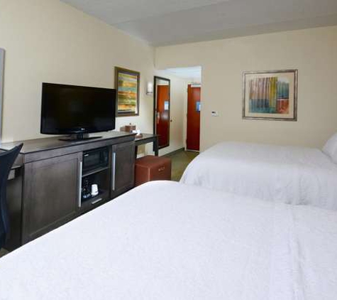 Hampton Inn Raleigh/Town Of Wake Forest - Wake Forest, NC