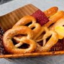 smitties gourmet soft pretzels and pretzel rolls