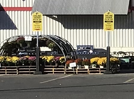 Tractor Supply Co - Presque Isle, ME