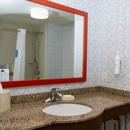 Hampton Inn & Suites Riverton - Hotels