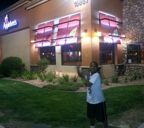 Applebee's - Fontana, CA