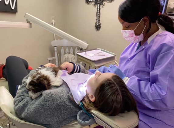 Vibe Dental of Huntsville - Huntsville, AL. Therapy dog