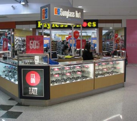 Ray Tobin Signs Pty Ltd - Dubbo, NSW. Illuminated Signs