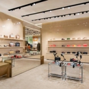 Burberry Outlet - Clothing Stores