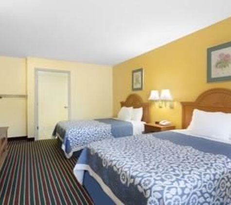 Days Inn by Wyndham Biscoe - Biscoe, NC