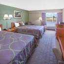 Super 8 by Wyndham Biloxi at the Beach - Hotels