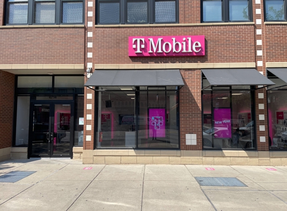 T-Mobile - Chicago, IL