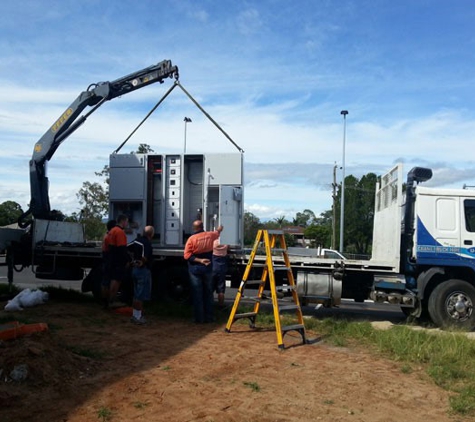 U-Needa Crane Truck Hire - Tallebudgera, QLD