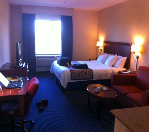 Courtyard by Marriott - Raleigh, NC