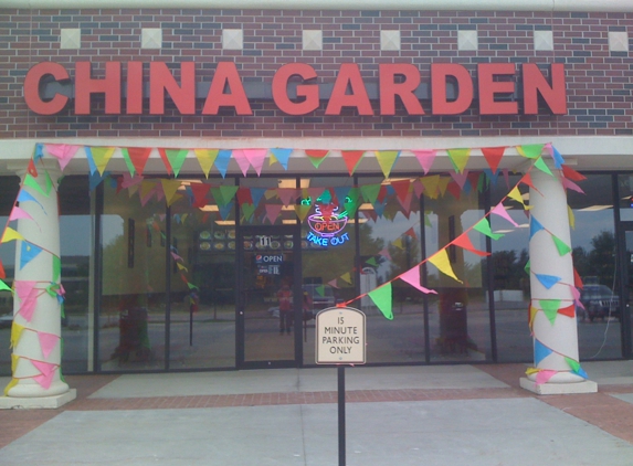 CHINA GARDEN CHINESE RESTAURANT - Lincoln, NE