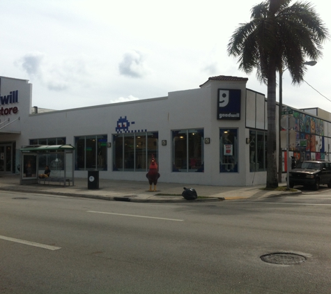 Goodwill - Little Havana/Calle Ocho - Miami, FL