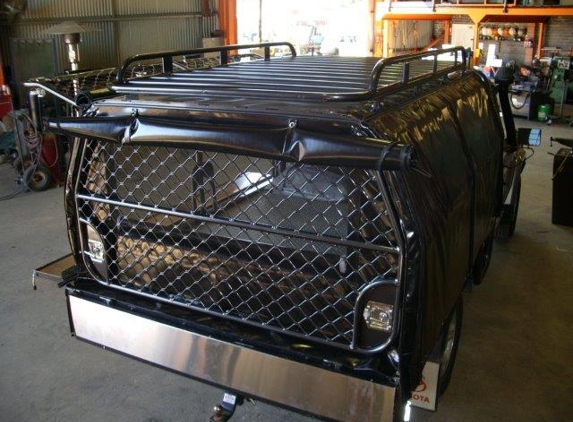 Betts Welding Pty Ltd - Moss Vale, NSW. Land Cruiser Canopy & Roof Racks