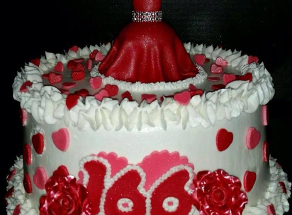 Crystal's Cakes - Azle, TX