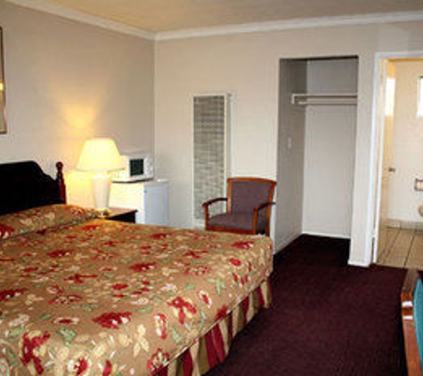 Sunset Inn & Suites - West Sacramento, CA