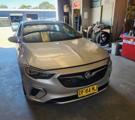Ed's Tyre Service - Cardiff, NSW