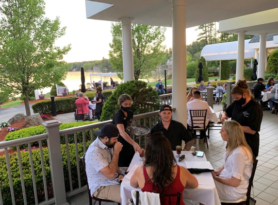 Castleton's Waterfront Dining on Cobbetts - Windham, NH