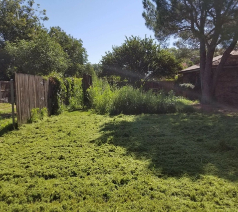 John's yard care - Lubbock, TX