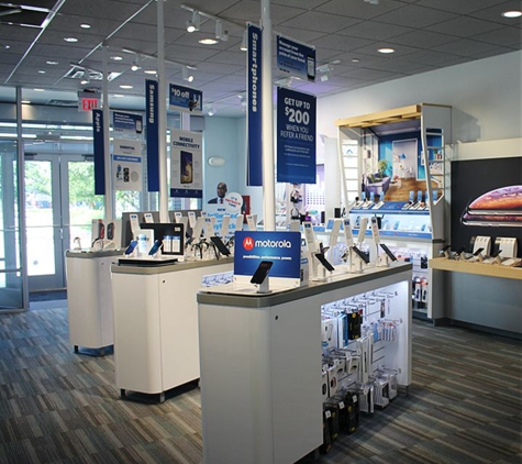 UScellular Authorized Agent - Branscomb Center Radio Shack - Garberville, CA