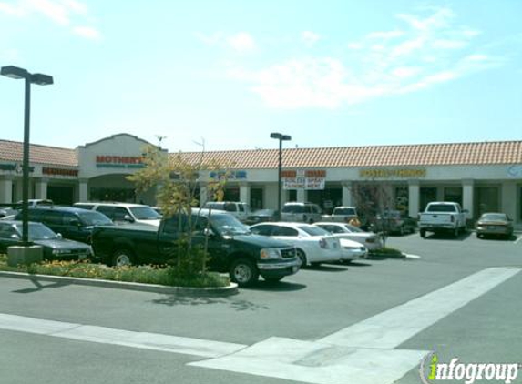 Mother's Nutritional Center - Riverside, CA