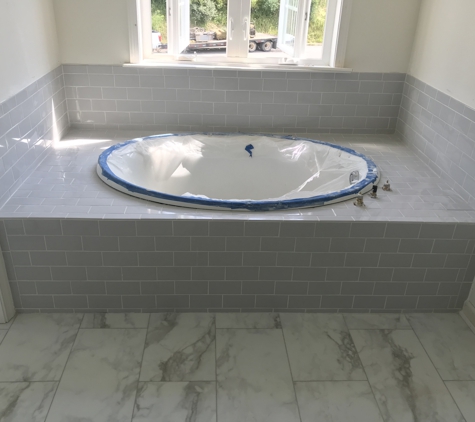 A.C. Remodeling - Aliquippa, PA. Bathtub tiled