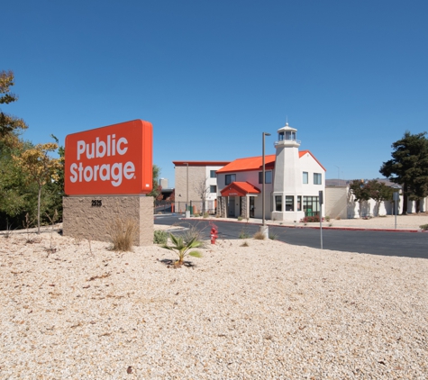 Public Storage - Hayward, CA
