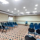 Days Inn & Suites by Wyndham Fort Pierce I-95 - Hotels