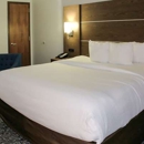 Comfort Inn & Suites Near Lake Guntersville - Motels