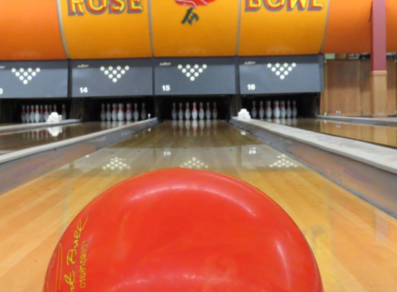 Rose City Bowl Inc - New Castle, IN