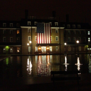 Alexandria City Hall & Market Square - Alexandria, VA