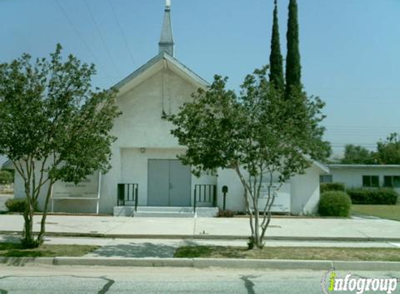 Delman Heights Foursquare Church - San Bernardino, CA