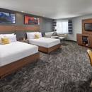 Studio Inn & Suites - Hotels