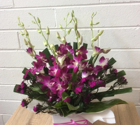 Blooms On High - Hastings, VIC