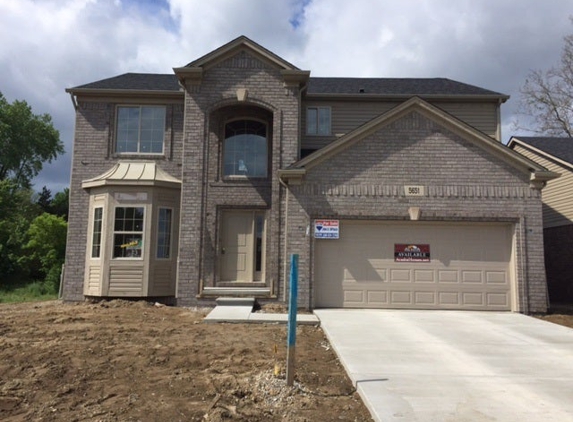 Acadia Home Builders - Macomb, MI