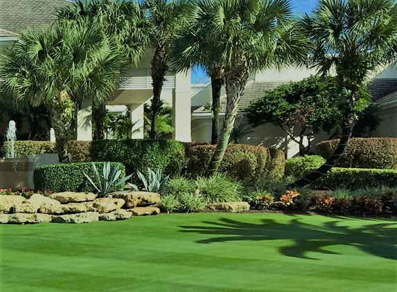 22 Under - The Lawn and Turf Professionals - Lake Worth, FL