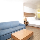 Holiday Inn Express & Suites Hesperia by IHG - Hotels